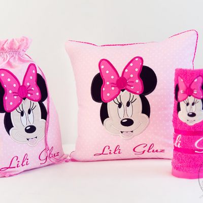Personalizowana poduszka, worek i ręcznik z imieniem Myszka Minnie